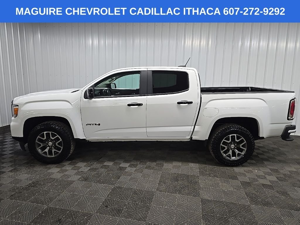 Used 2022 White GMC AT4 w/Leather image 5