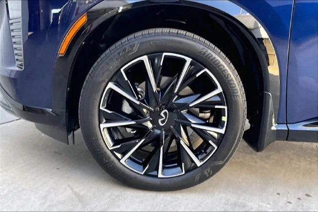 New 2027 Blue INFINITI AUTOGRAPH image 10