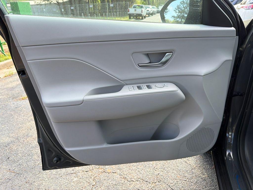 New 2026 Gray Hyundai SEL Premium FWD image 10