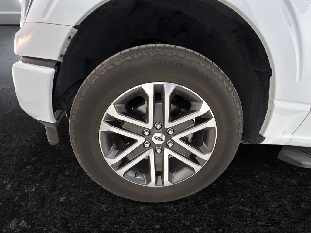 Used 2023 White Ford XL image 27