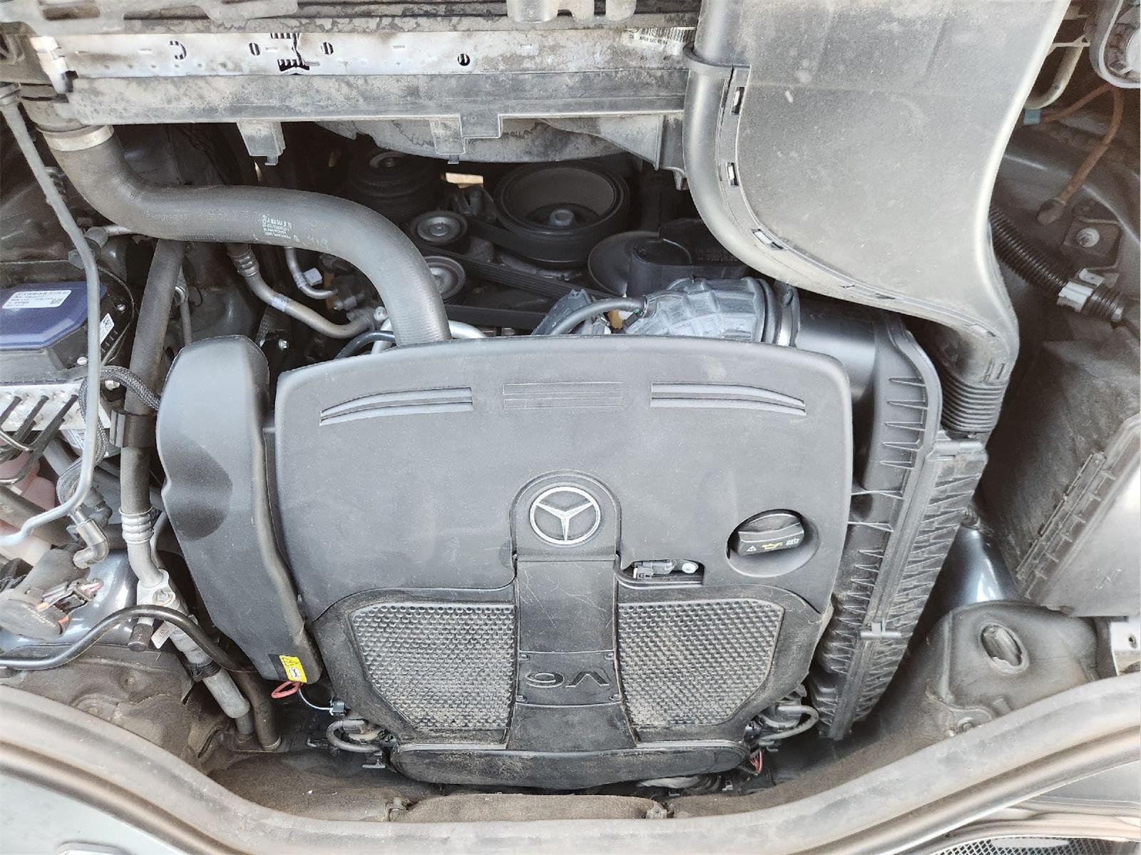 Used 2015 Steel Gray Metallic Mercedes-Benz ML 350 image 32