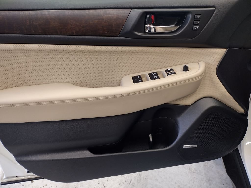 Used 2017 White Subaru 3.6R image 20