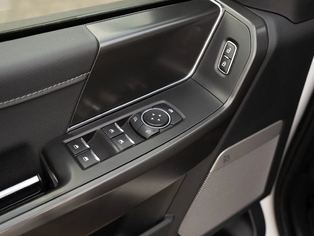 Used 2024 Oxford White Ford XLT image 24
