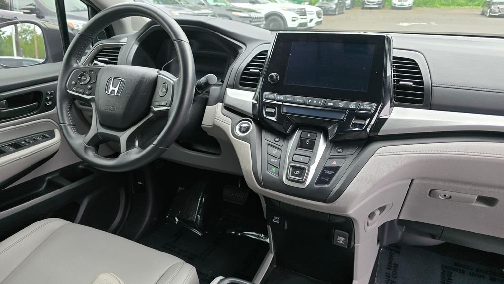 Used 2022  Honda EX-L image 12