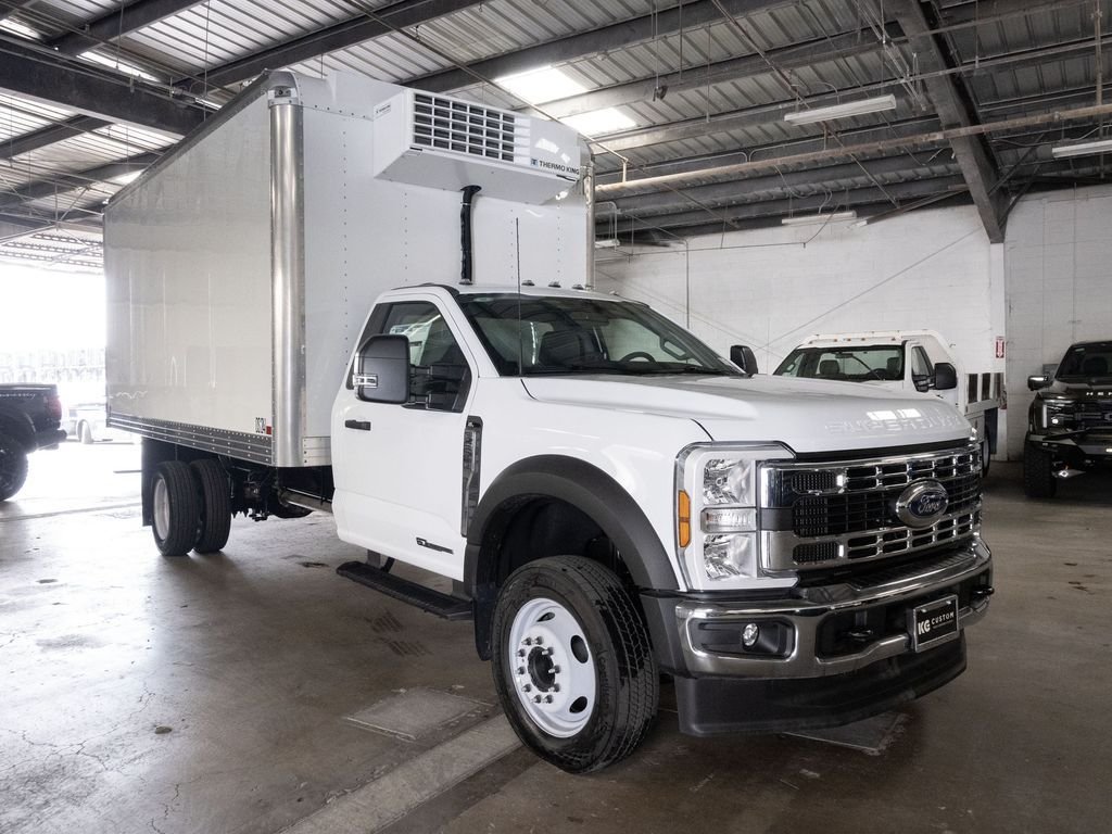 2025 Ford F-550 Super Duty Chassis Cab XL - Photo 23