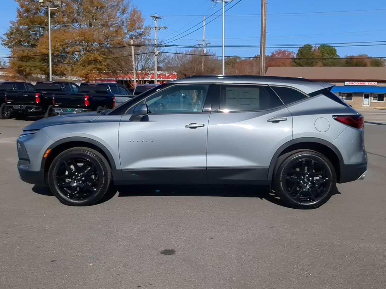 New 2026 Sterling Gray Metallic Chevrolet 2LT image 43