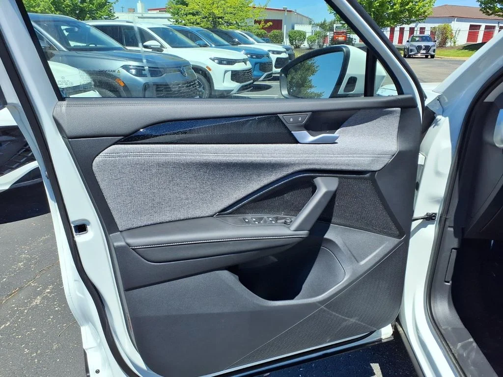 New 2026 Pure White Volkswagen 2.0T S image 6