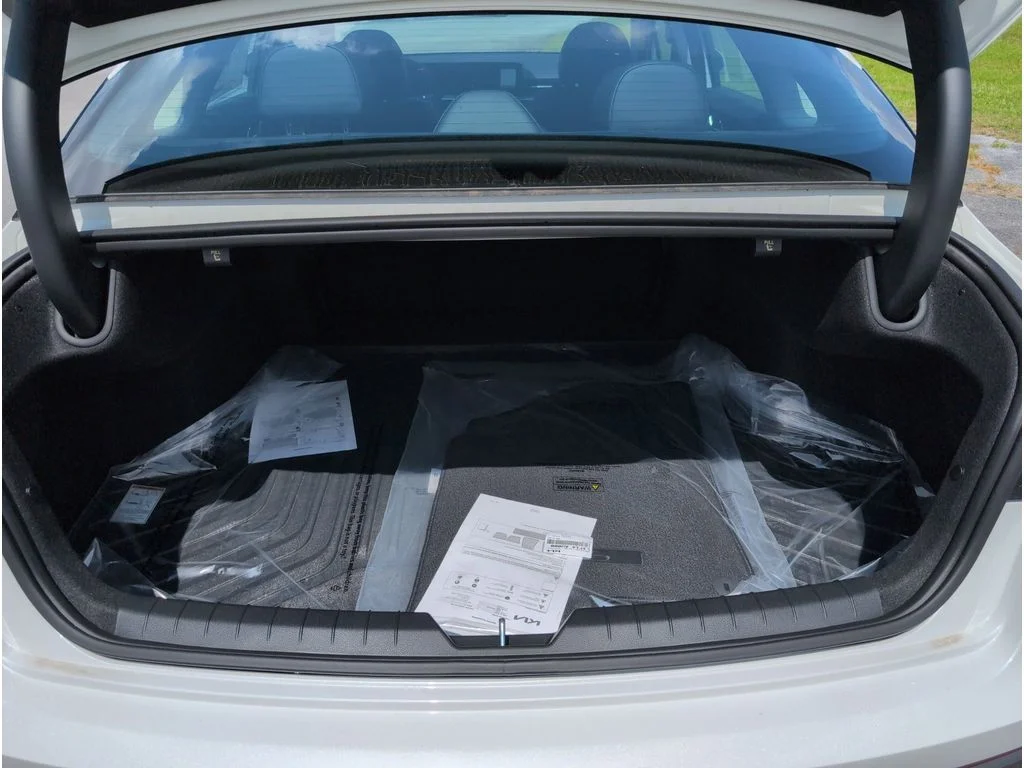 2025 Kia K5 EX - Photo 33