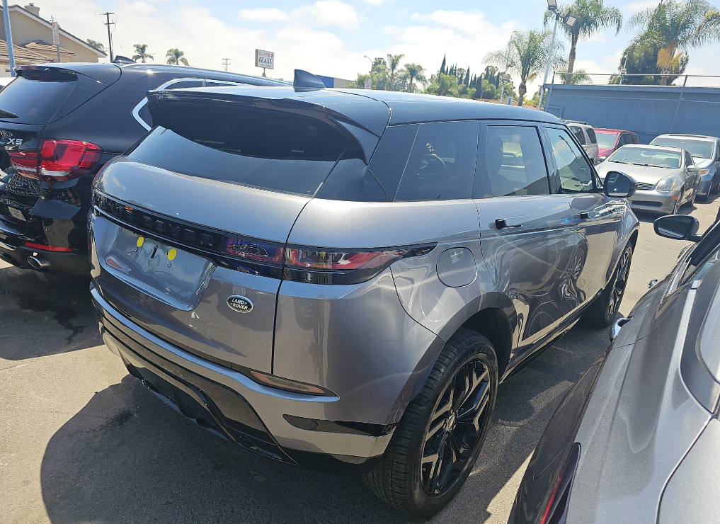 Used 2021 Eiger Gray Metallic Land Rover R-Dynamic SE image 3