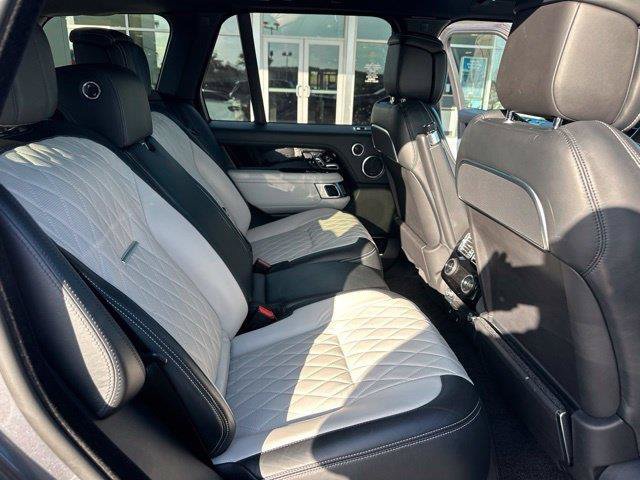 Used 2018 Gray Land Rover SVAutobiography image 7