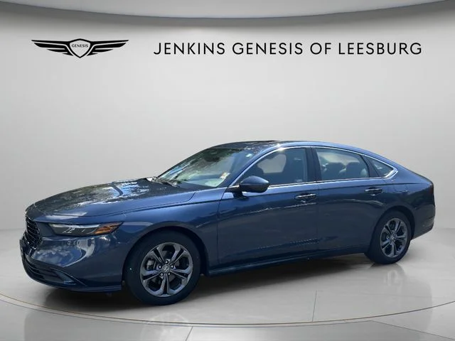 Used 2023  Honda EX image 11