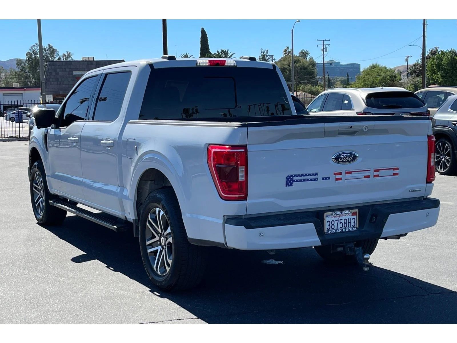Used 2021 Space White Metallic Ford XLT image 3