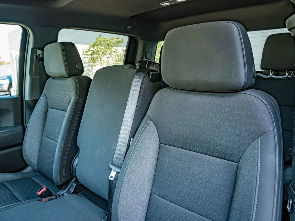 Used 2024 Black Chevrolet Custom image 33