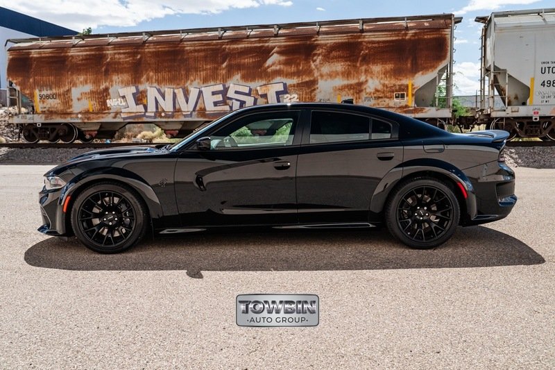 Used 2023 Black Dodge SRT Hellcat Widebody image 9