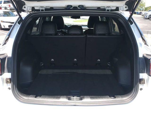 Certified Used 2023 White Jeep Latitude Lux image 14