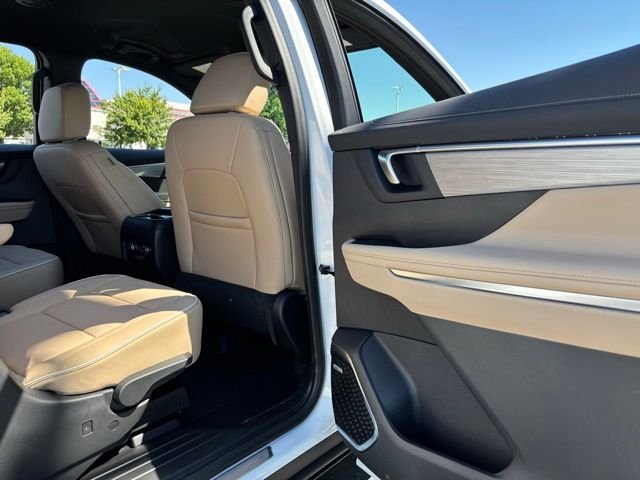New 2026 Summit White Buick Preferred image 35