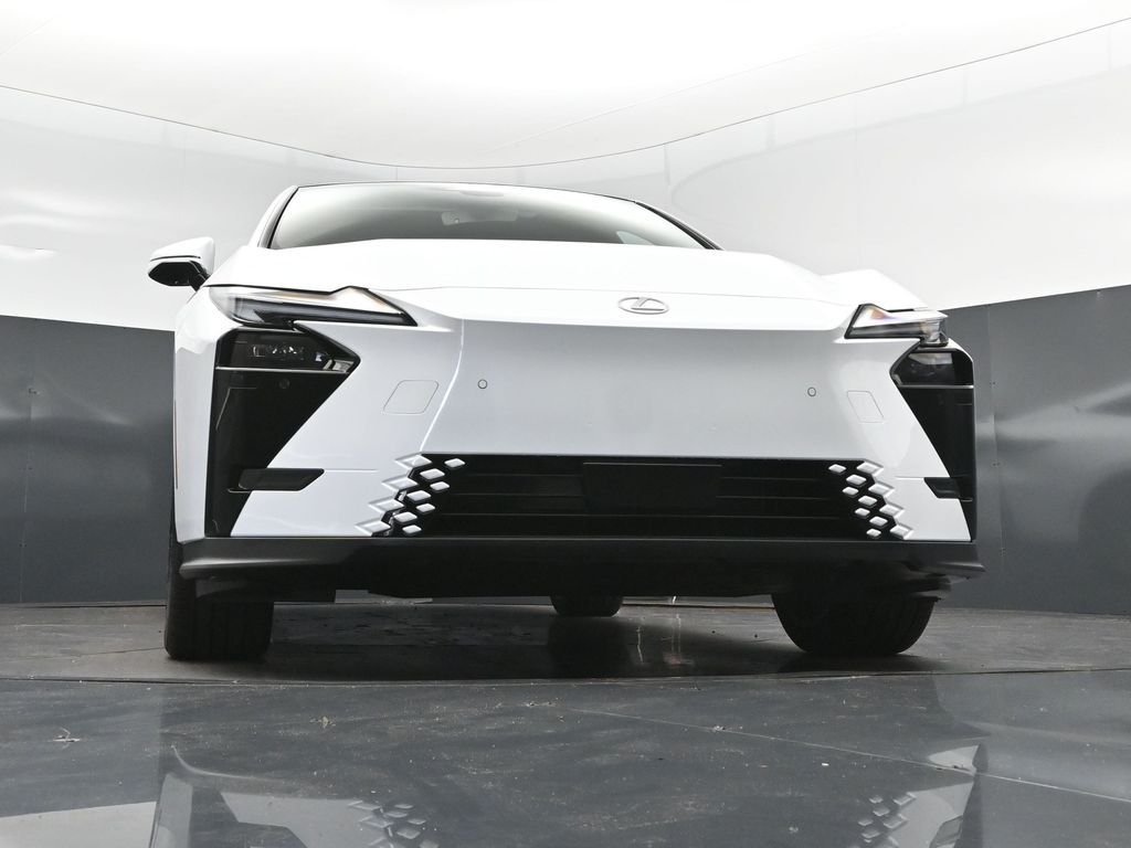 New 2026 Ultra White Lexus ES 350e PREMIUM image 43