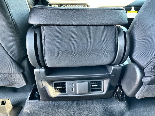2026 Chevrolet Silverado 1500 photo 29 of 40