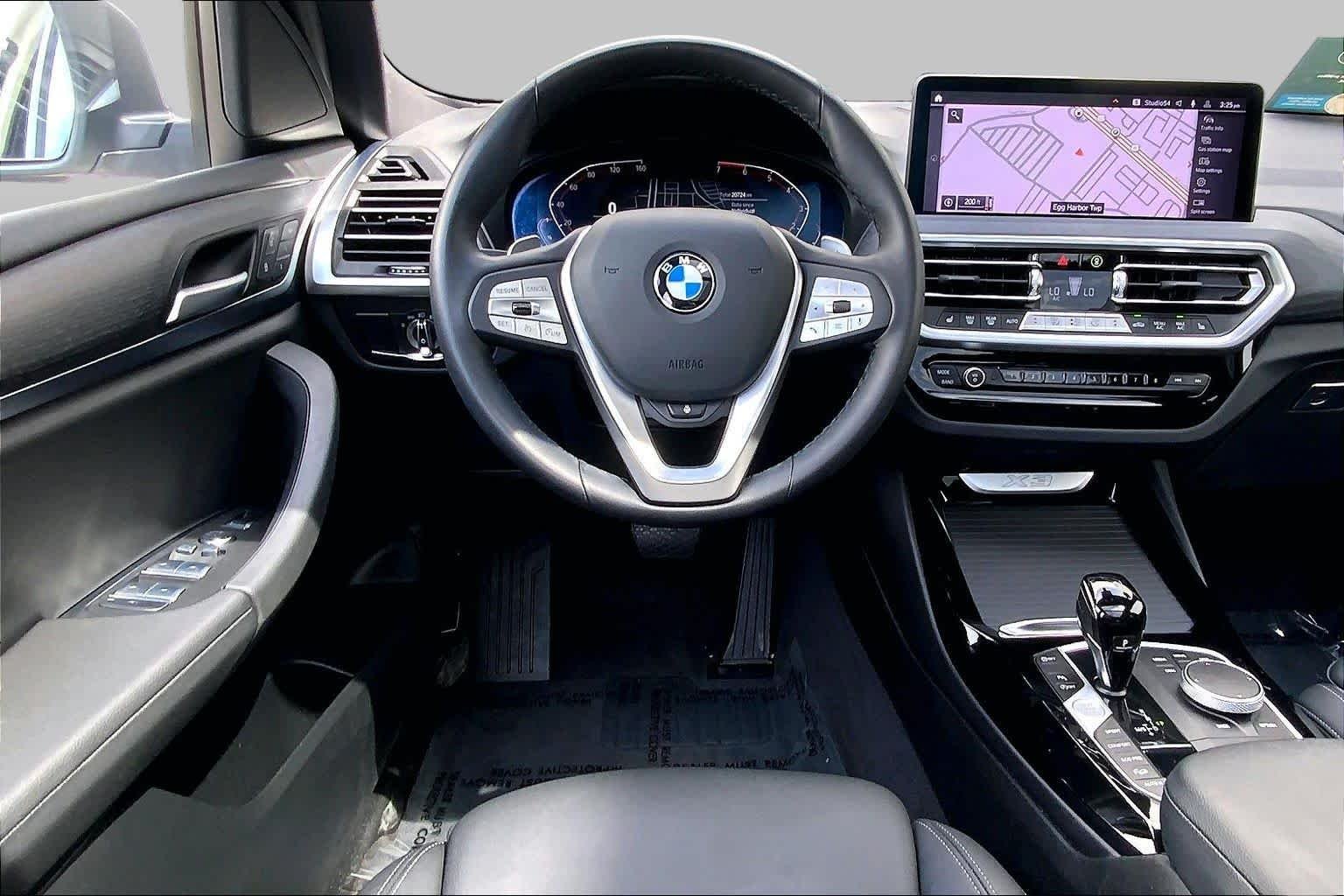 Used 2024 Alpine White BMW xDrive30i image 5