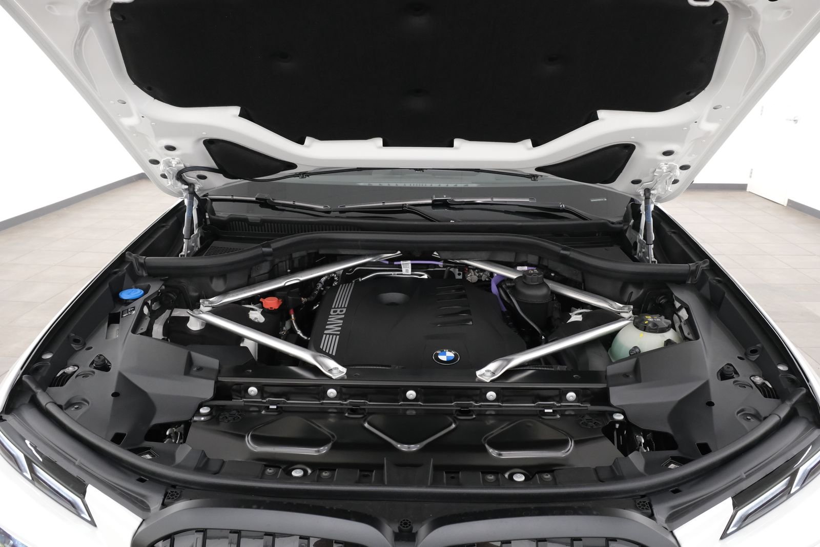 New 2027 Alpine White BMW xDrive40i image 46