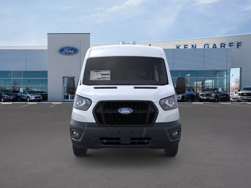 New 2026 Oxford White Ford Base image 7