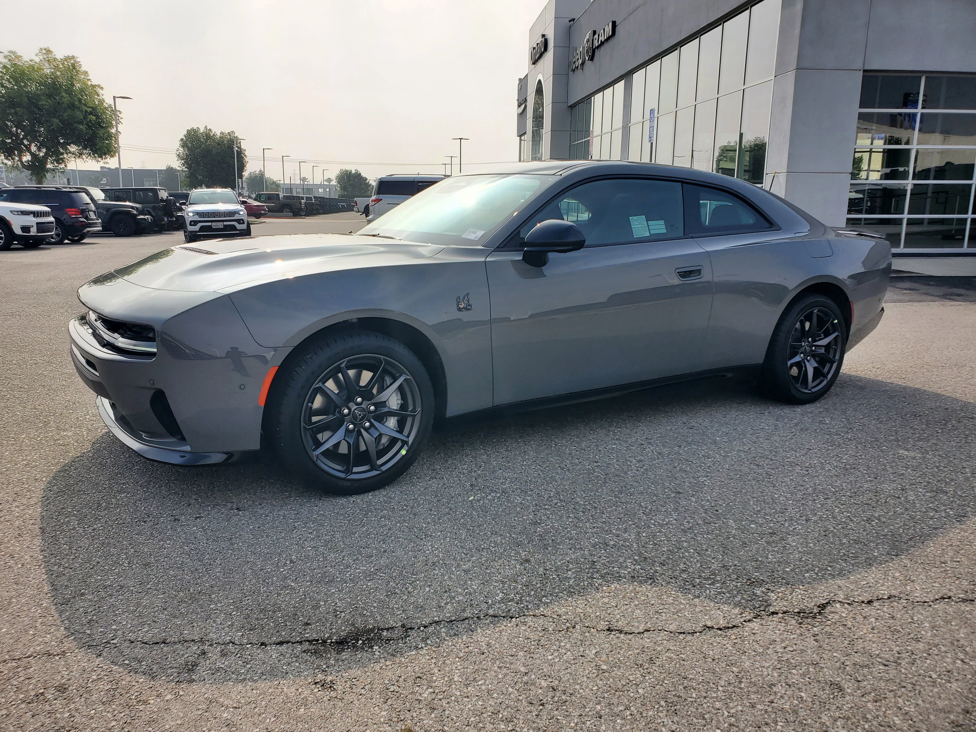 New 2026 Destroyer Gray Exterior Paint Dodge R/T Scat Pack image 8