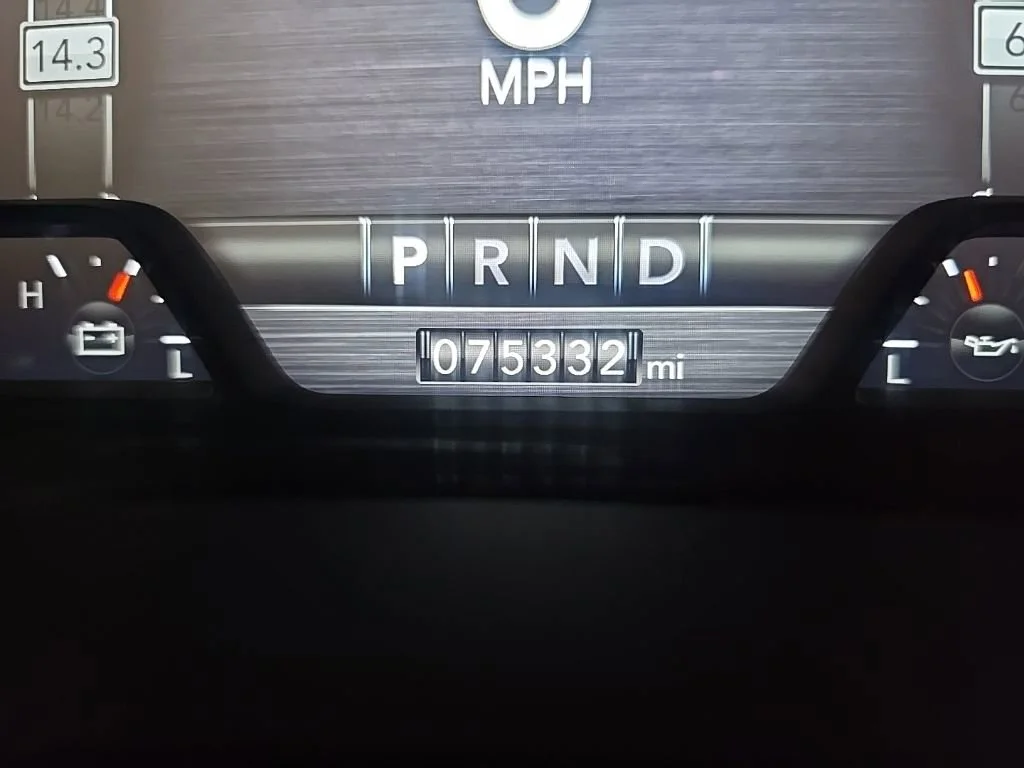 Used 2019 Wh Ram Rebel image 23