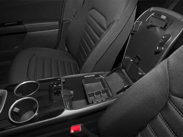 Used 2014 Tuxedo Black Metallic Ford Titanium image 9