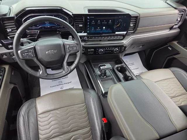 Used 2024 White Chevrolet ZR2 image 9