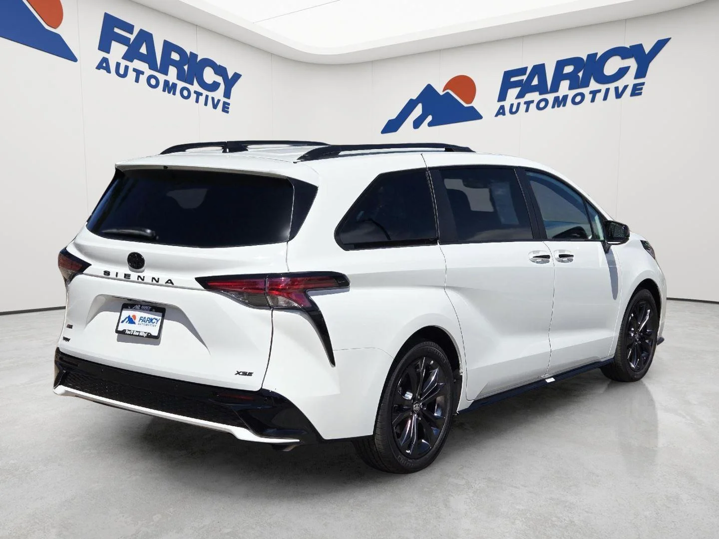 Used 2026 Ice Cap Toyota XSE image 6