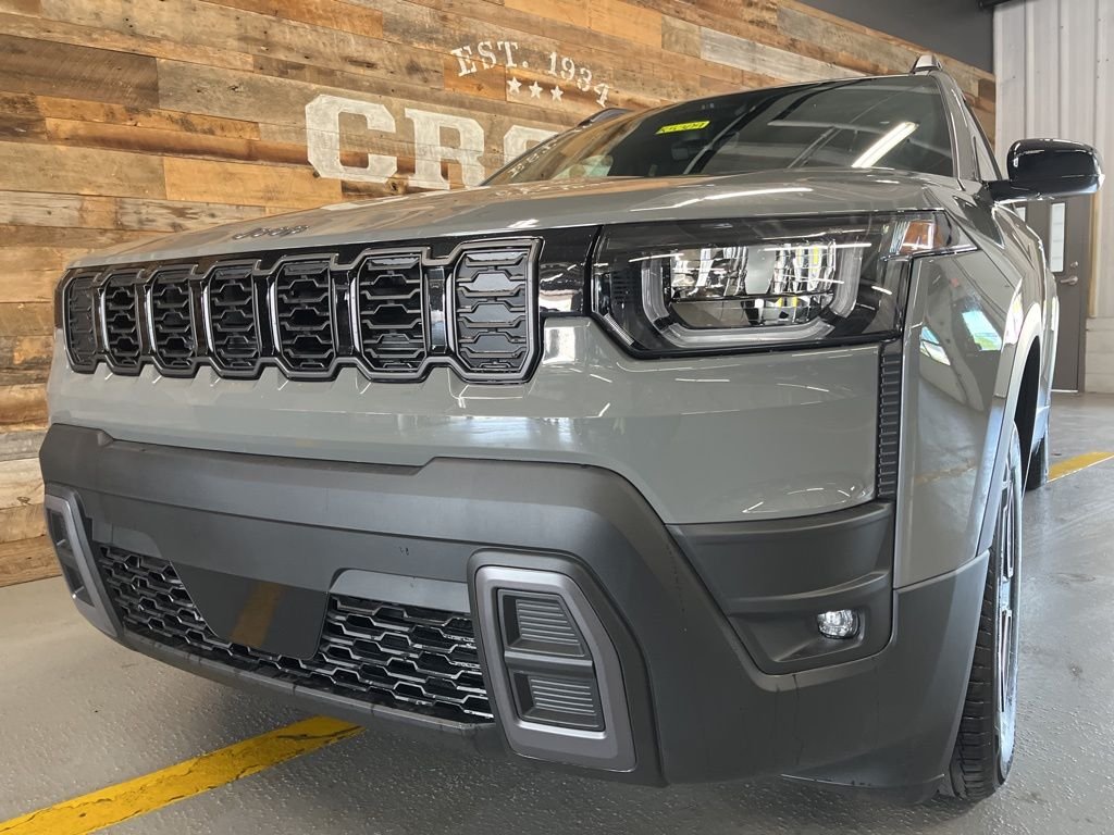 New 2026 Sting-Gray Clearcoat Jeep Laredo image 11
