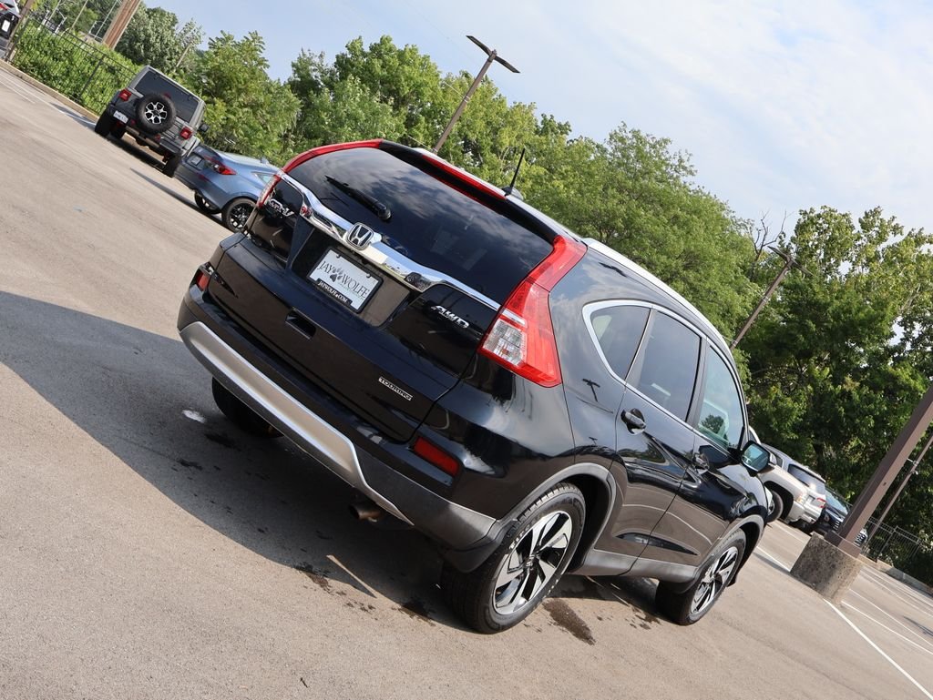 Used 2016  Honda Touring image 7