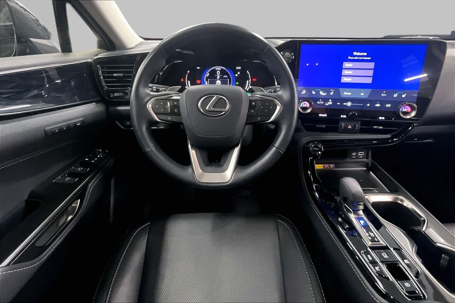 2026 Lexus NX Hybrid 350h - Photo 6