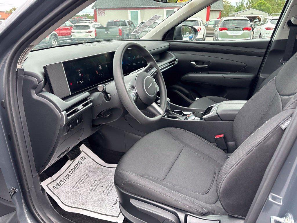 New 2026 Gray Hyundai SE AWD image 9