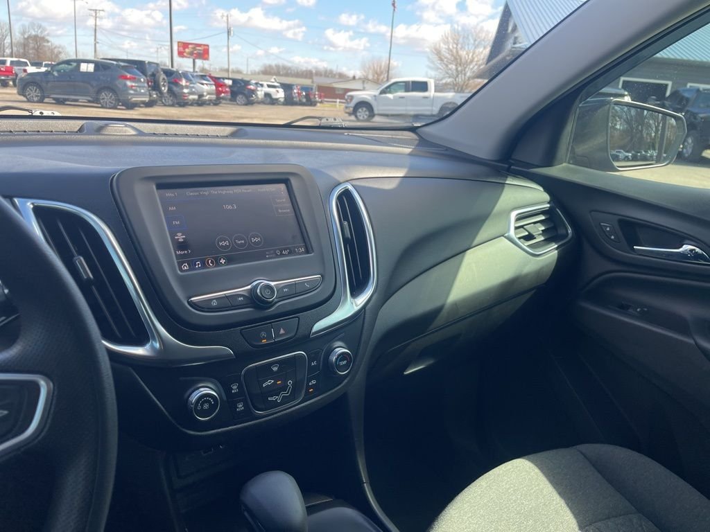 Used 2022 Gray Chevrolet LT image 25