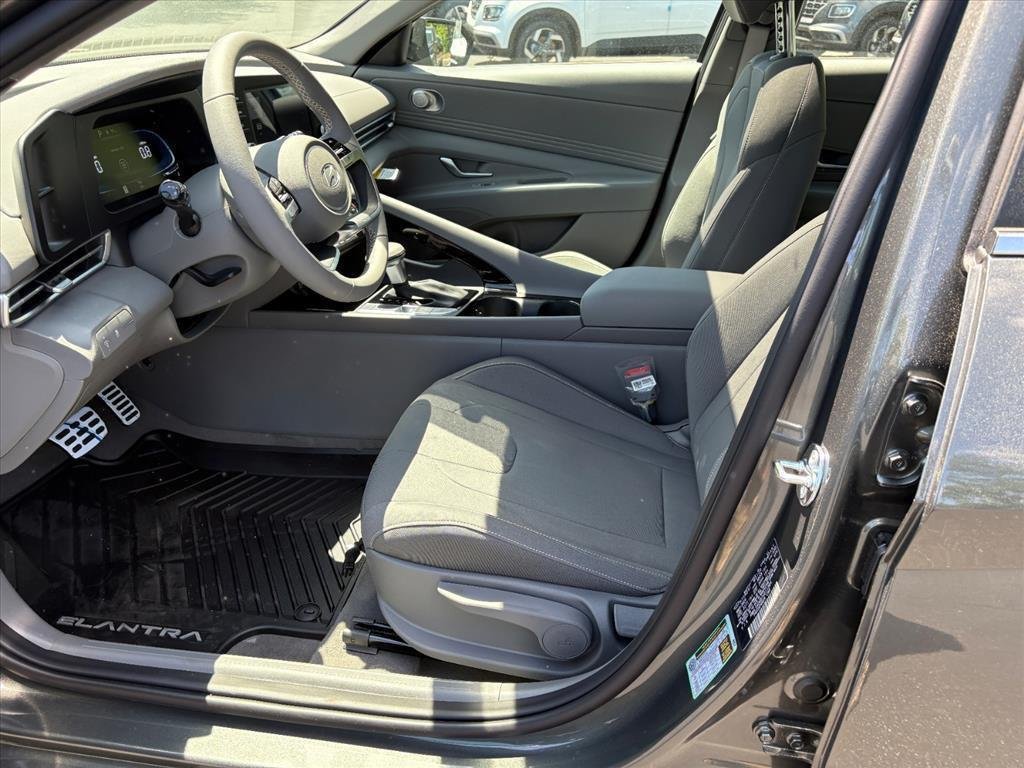 New 2026 Amazon Gray Hyundai SEL Sport image 56