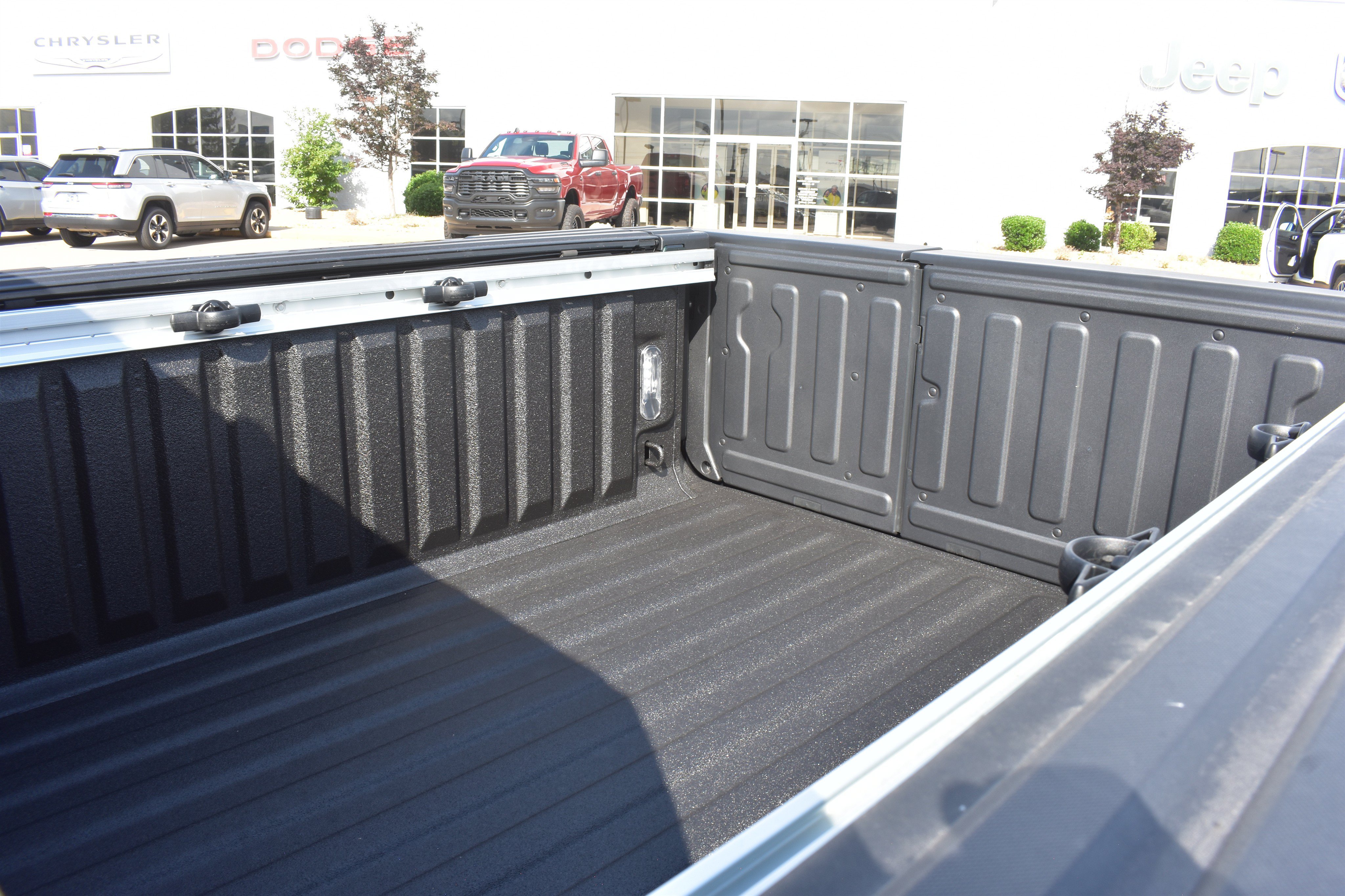 New 2026 Serrano-Green Metallic Exterior Paint RAM Rebel image 13