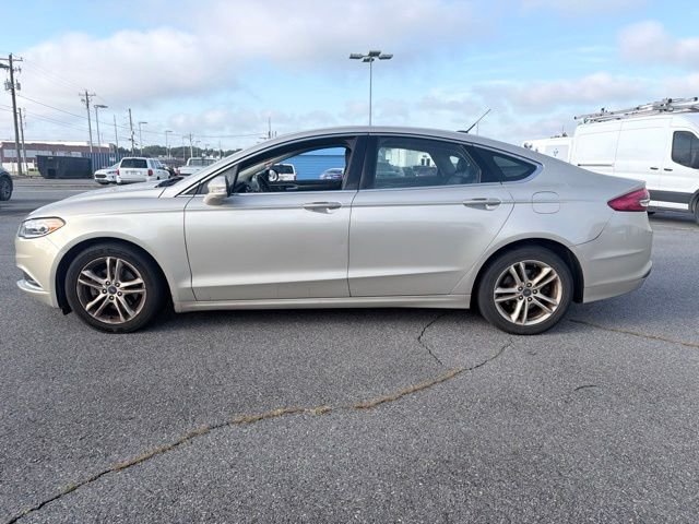 Used 2018 Gold Ford SE image 6