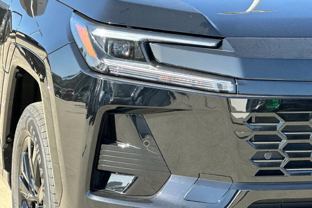 New 2026 Midnight Black Metallic Toyota  SE image 30