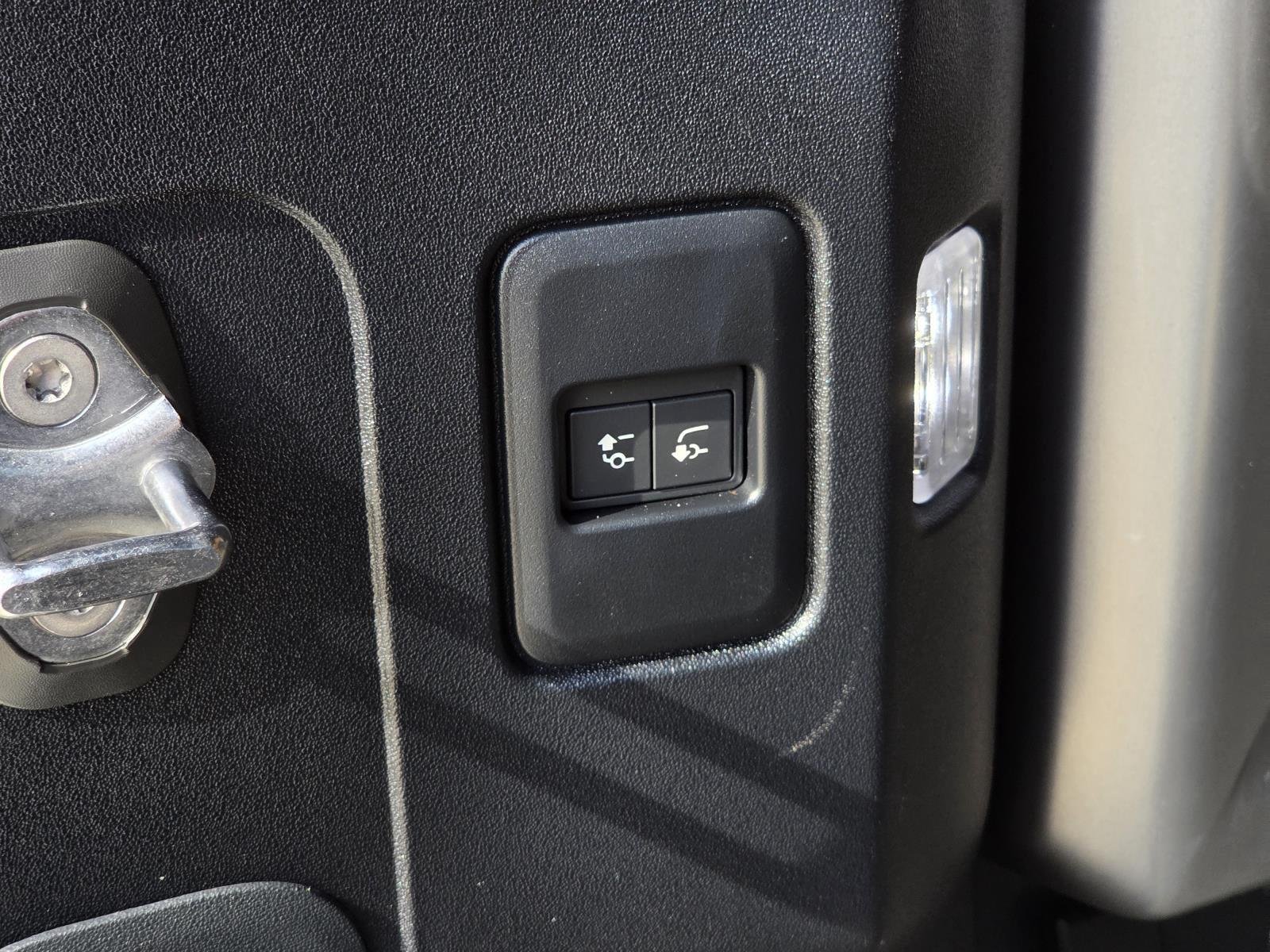 Used 2024 Carpathian Grey Premium Metallic Land Rover Carpathian Edition image 11