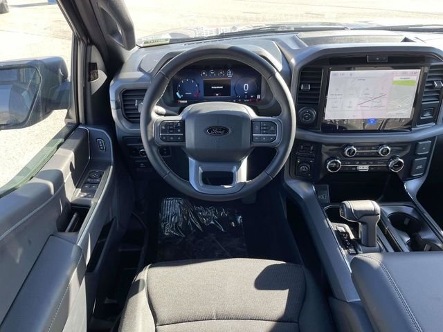 New 2026 Carbonized Gray Metallic Ford XLT image 7