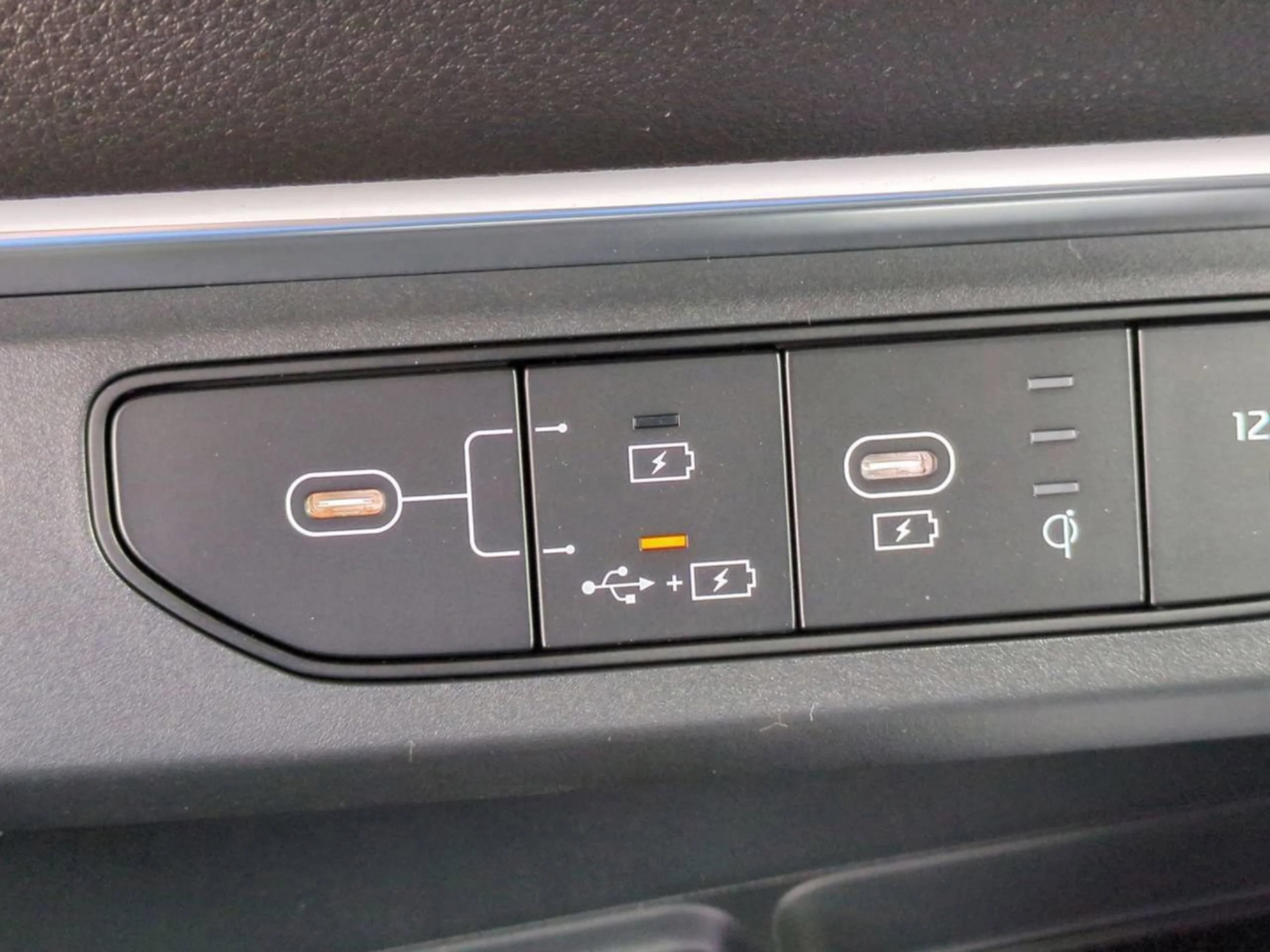 New 2026 Aurora Black Pearl Kia SX Prestige image 24