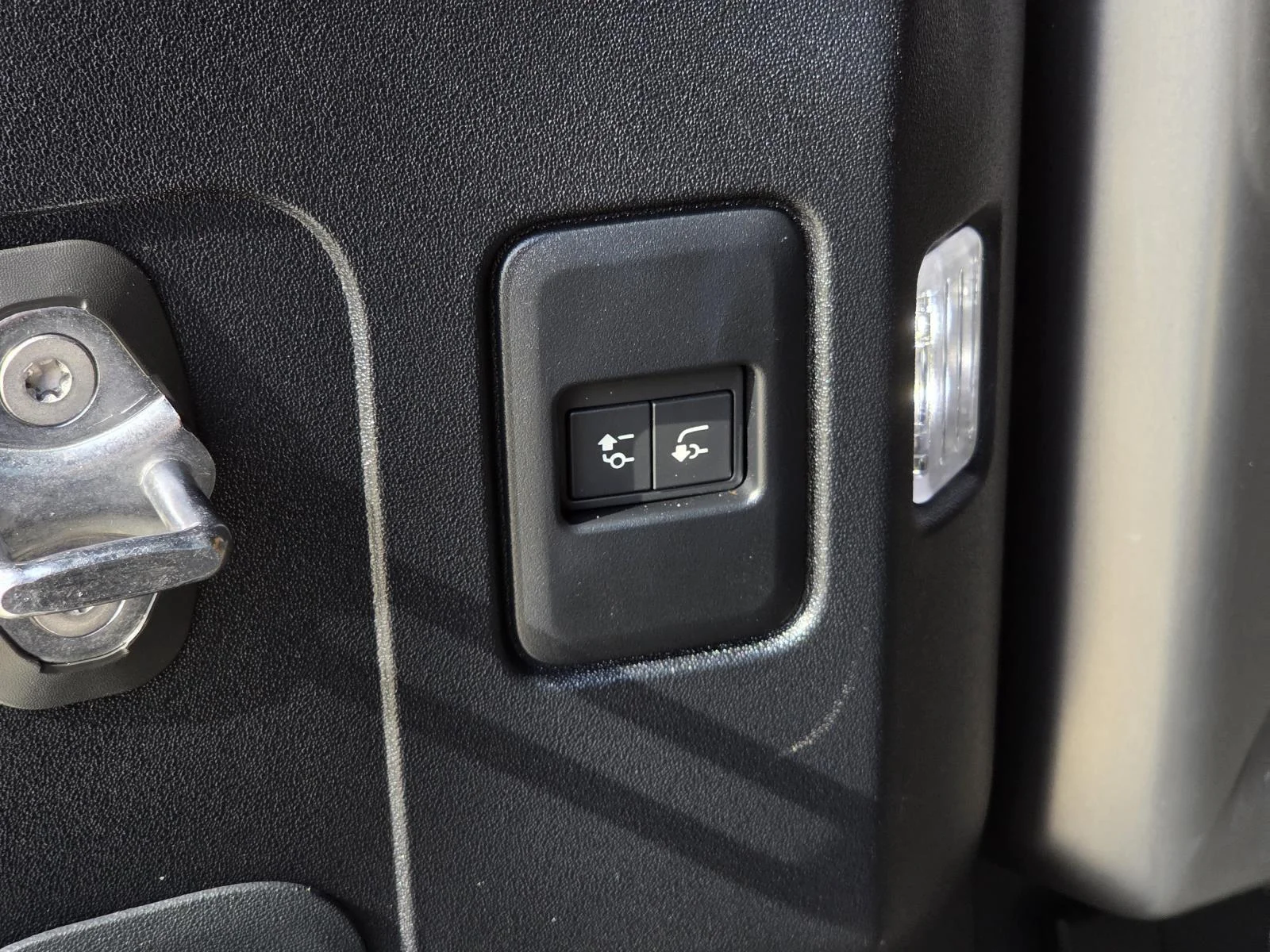 Used 2024 Carpathian Grey Premium Metallic Land Rover Carpathian Edition image 11