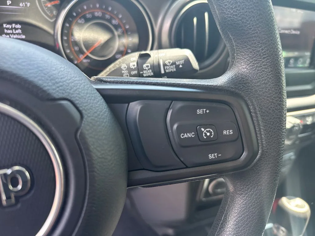 Used 2023 White Jeep Sport image 21