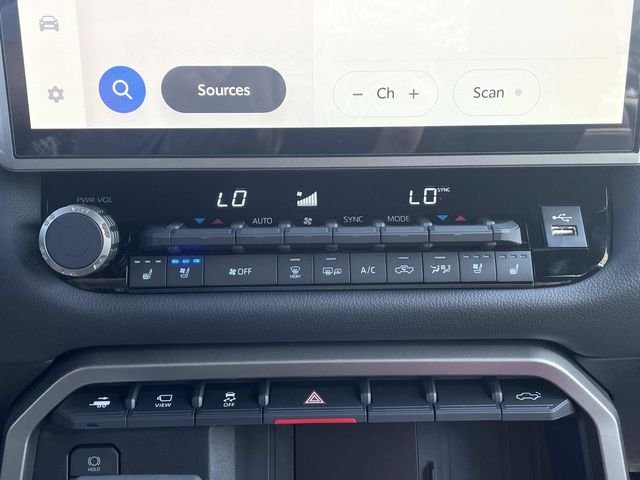 2026 Toyota Tundra Limited - Photo 33