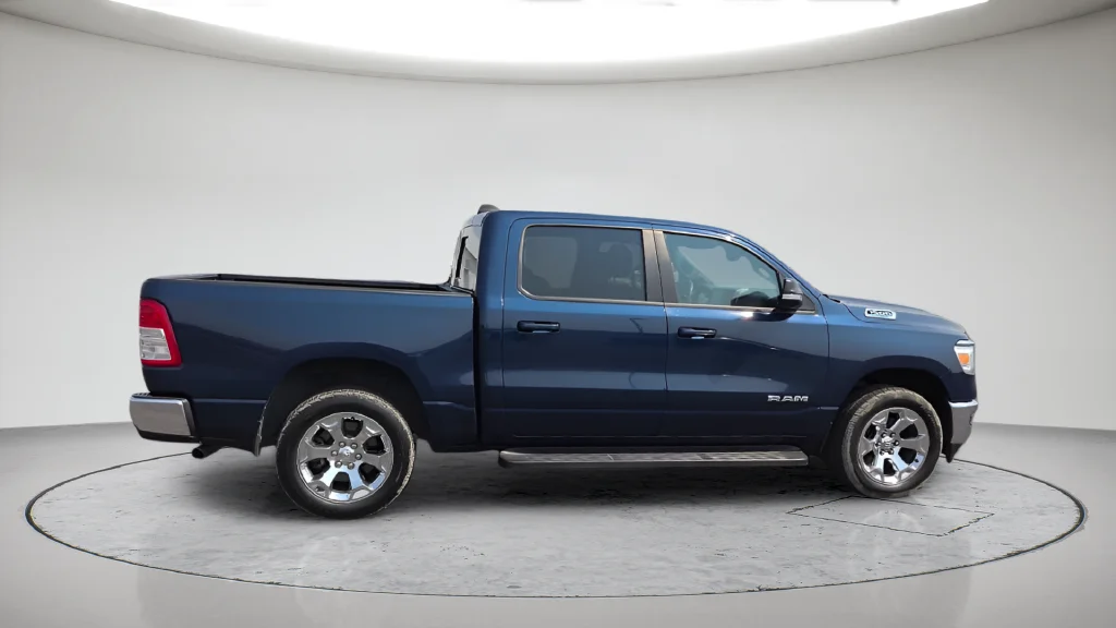 Used 2022 Blue Ram Big Horn/Lone Star image 8