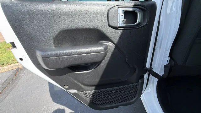 Used 2024 Bright White Clearcoat Jeep Sport S image 14