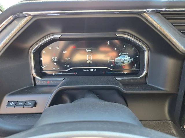 Used 2025 Sterling Metallic GMC Denali image 34