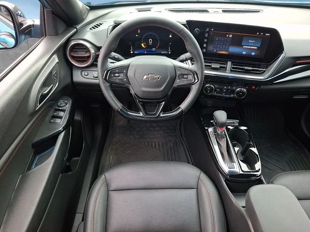 Used 2025 Blue Chevrolet 2RS image 11