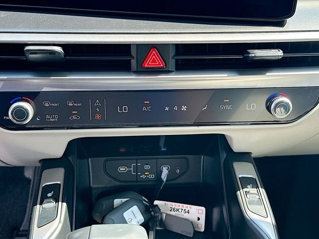 New 2026 Glacial White Pearl Kia S image 15